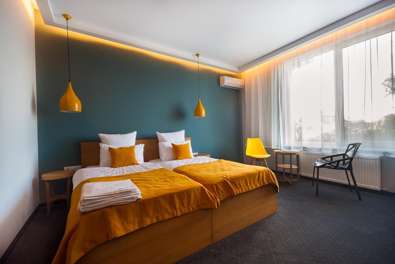 Beehive Hotel Odessa Zewnętrze zdjęcie