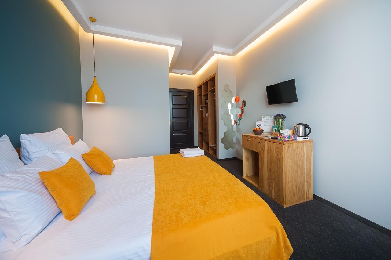 Beehive Hotel Odessa Zewnętrze zdjęcie
