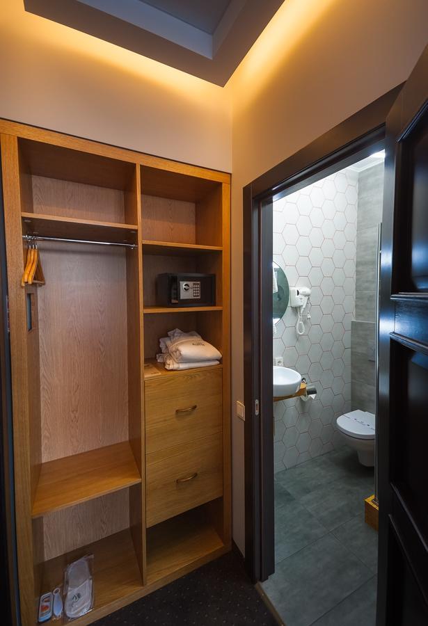Beehive Hotel Odessa Zewnętrze zdjęcie