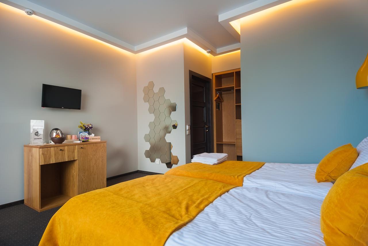 Beehive Hotel Odessa Zewnętrze zdjęcie