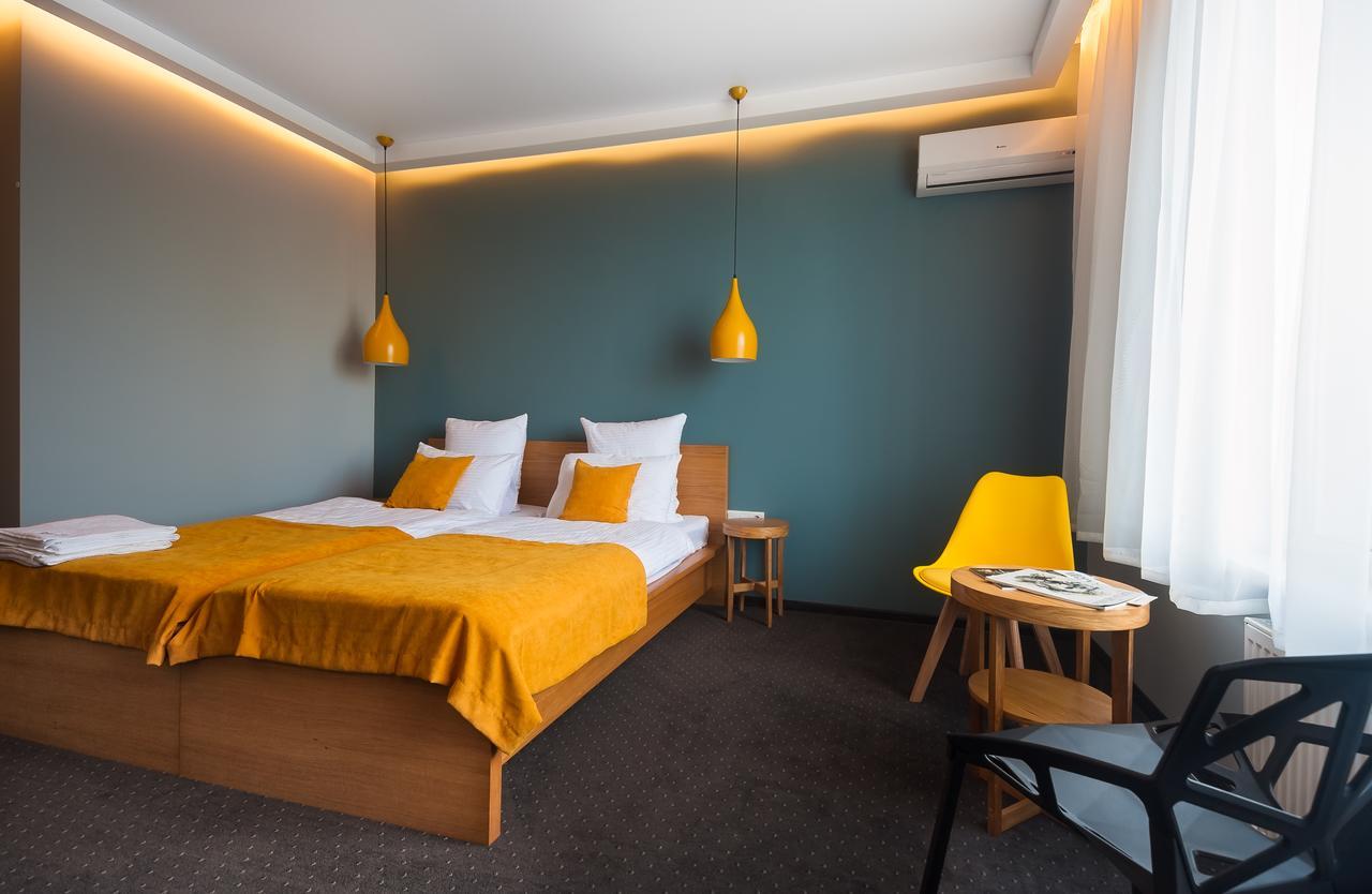 Beehive Hotel Odessa Zewnętrze zdjęcie