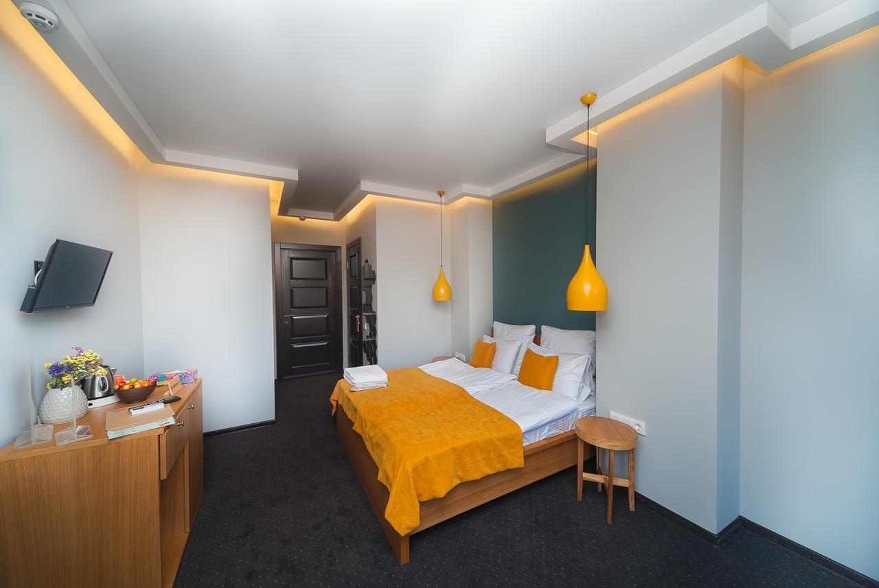 Beehive Hotel Odessa Zewnętrze zdjęcie