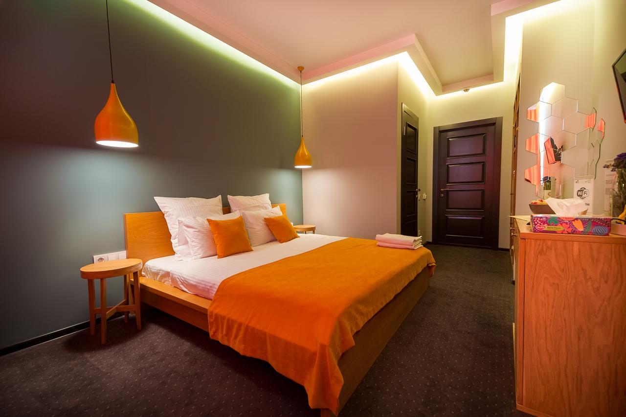 Beehive Hotel Odessa Zewnętrze zdjęcie