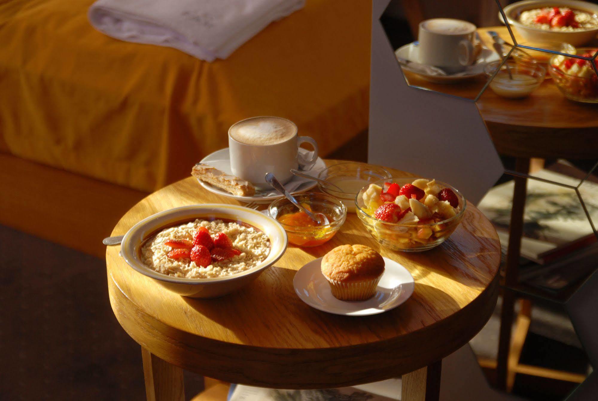 Beehive Hotel Odessa Zewnętrze zdjęcie