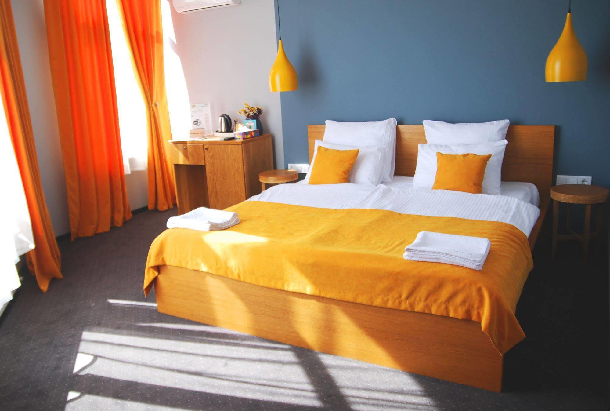 Beehive Hotel Odessa Zewnętrze zdjęcie