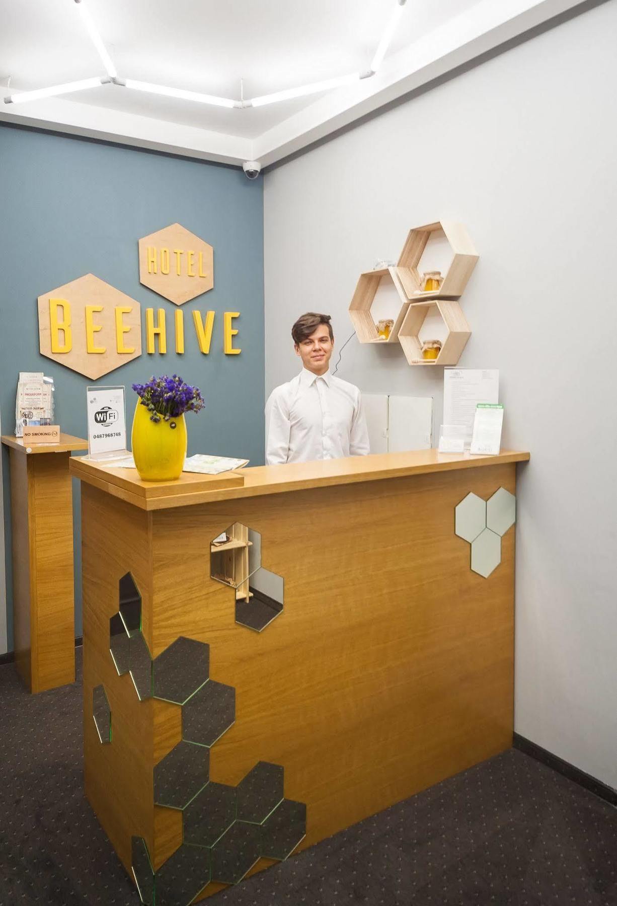 Beehive Hotel Odessa Zewnętrze zdjęcie