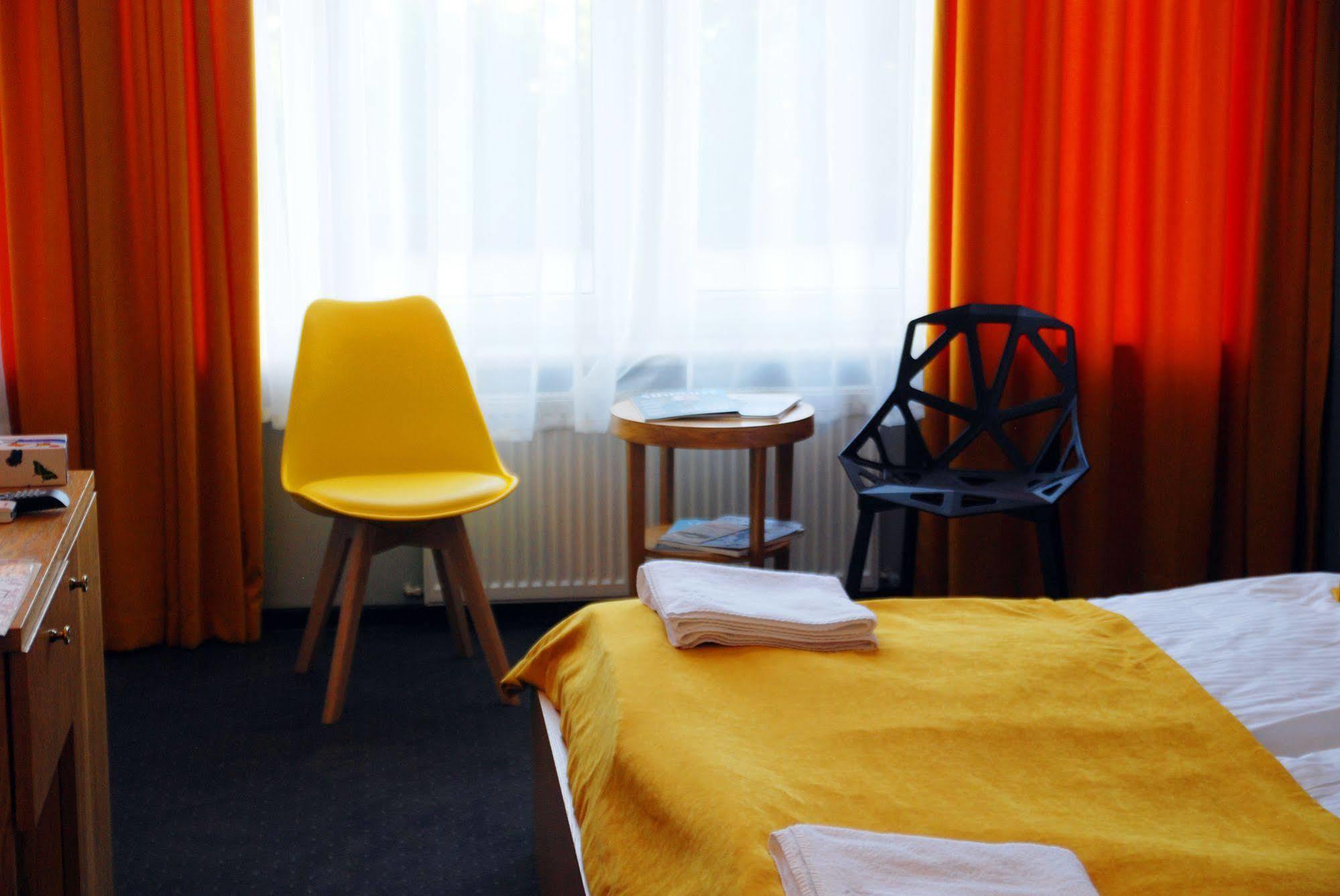 Beehive Hotel Odessa Zewnętrze zdjęcie