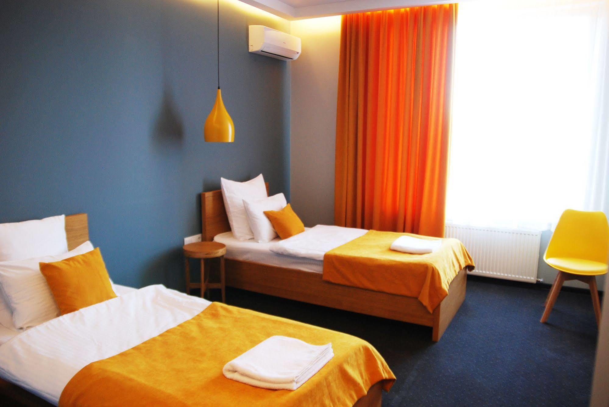 Beehive Hotel Odessa Zewnętrze zdjęcie